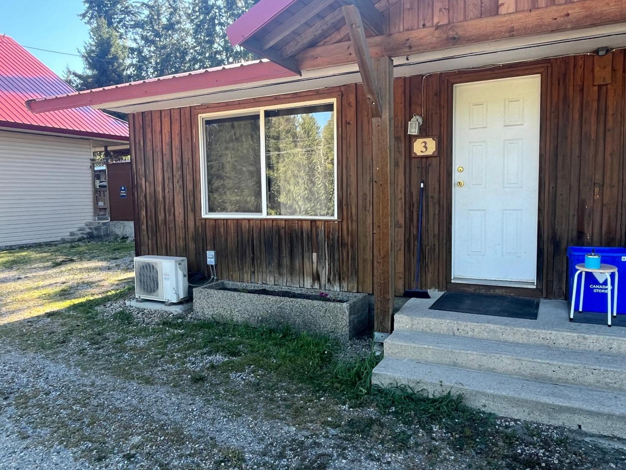 Viewpoint Rv & Cottages Salmon Arm Exterior photo