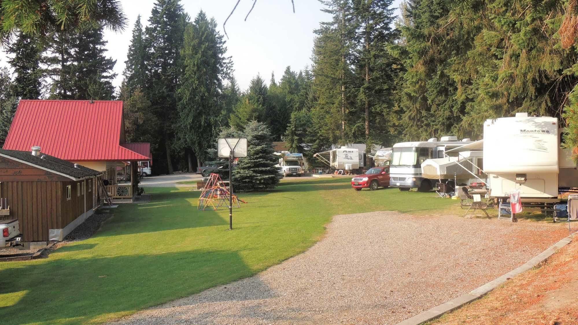 Viewpoint Rv & Cottages Salmon Arm Exterior photo